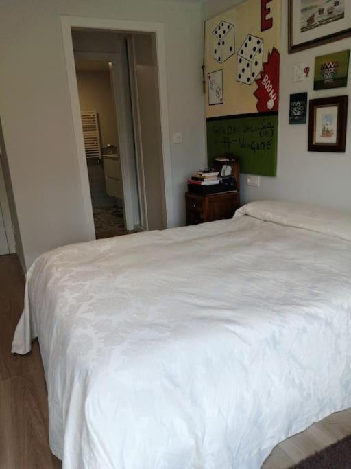 Ferienwohnung Piso Impecable 140M En El Centro De Vigo Exterior foto